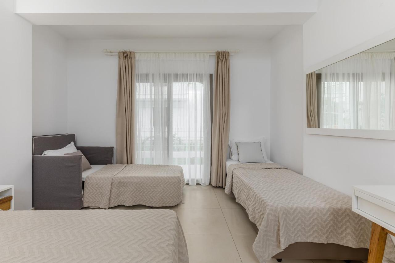 Stavros Beach Hotel Buitenkant foto