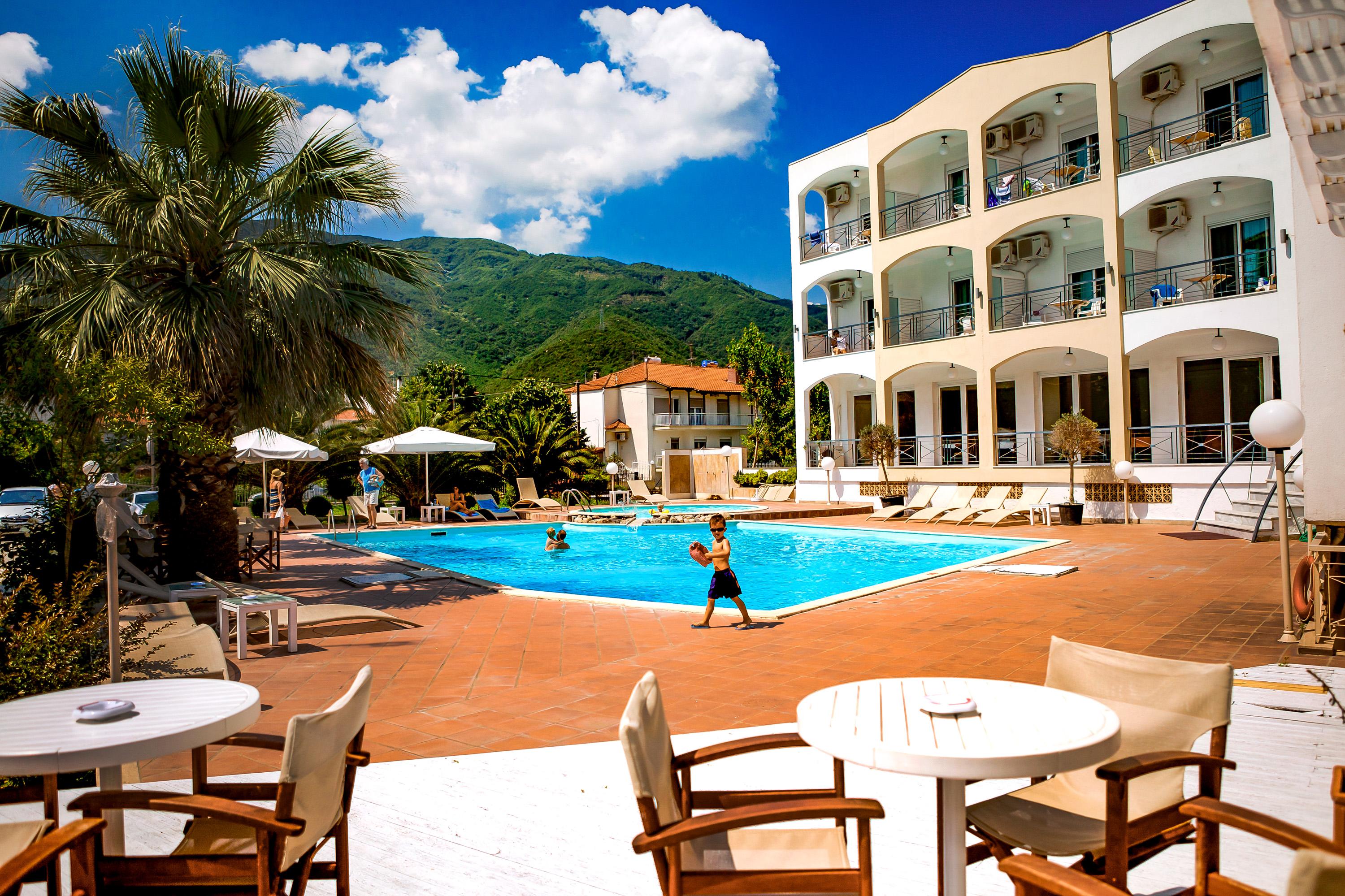 Stavros Beach Hotel Buitenkant foto